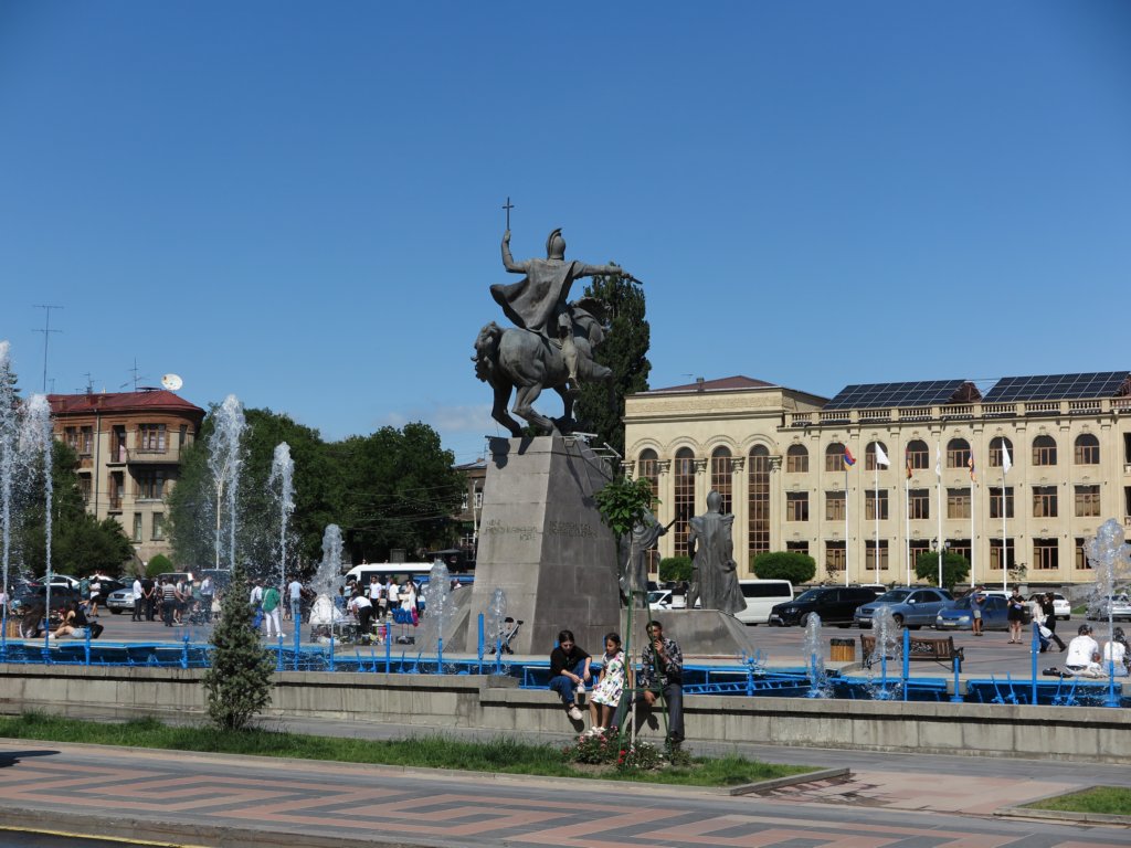 photo2.jpg