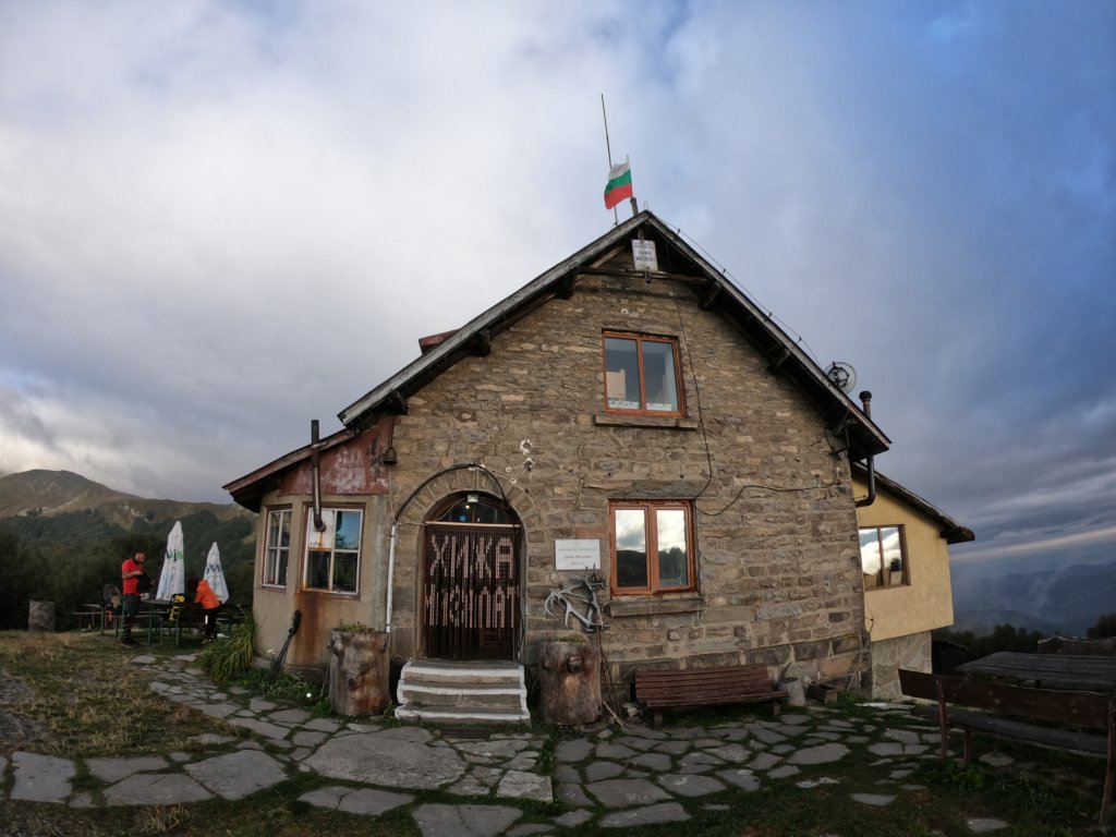 photo2.jpg