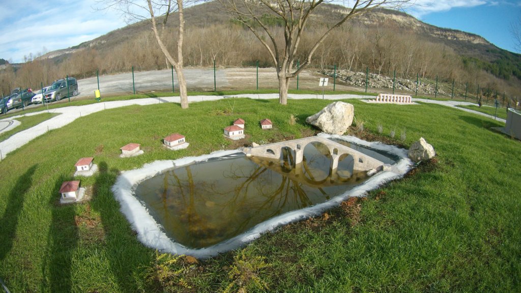 photo80.jpg