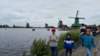 photo6_small.jpg