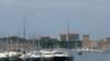 photo7_small.jpg