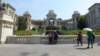 palaislongchamp12_small.jpg