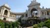 palaislongchamp6_small.jpg