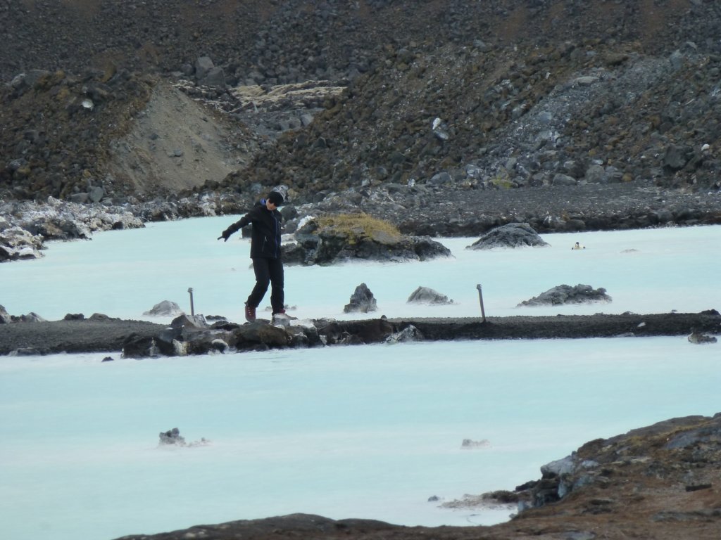 bluelagoon18.jpg