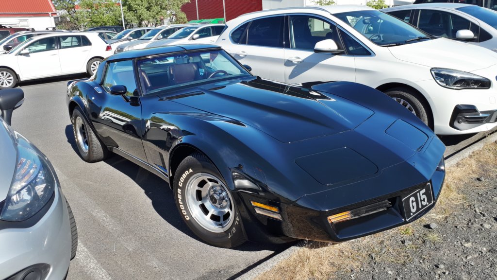 chevroletcorvette2.jpg