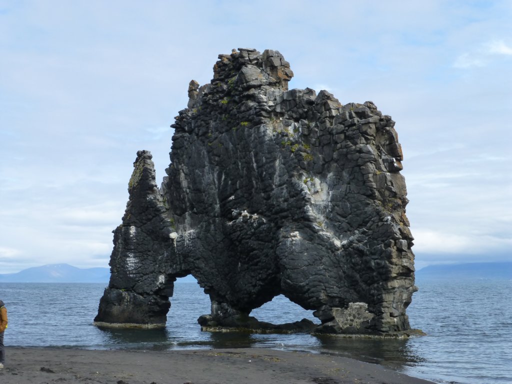 hvitserkur18.jpg
