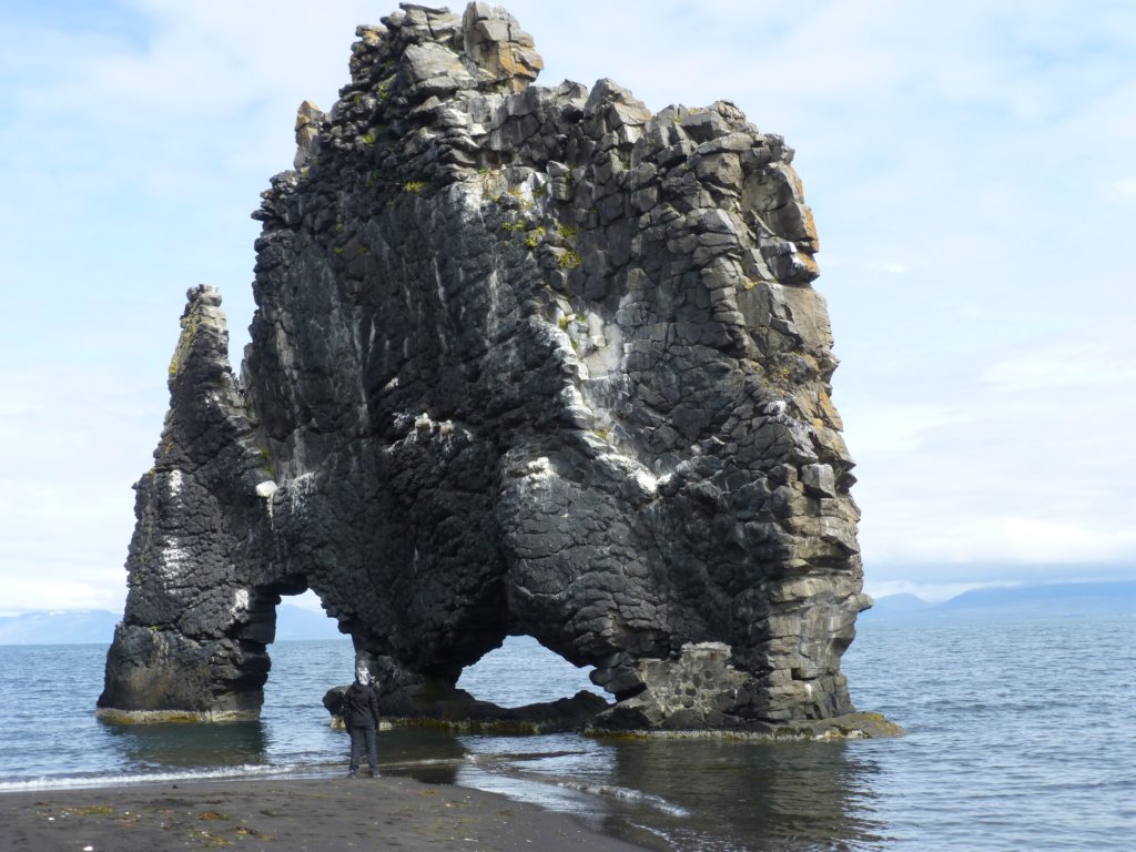 hvitserkur27.jpg