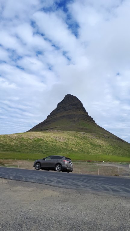 kirkjufellsfoss3.jpg