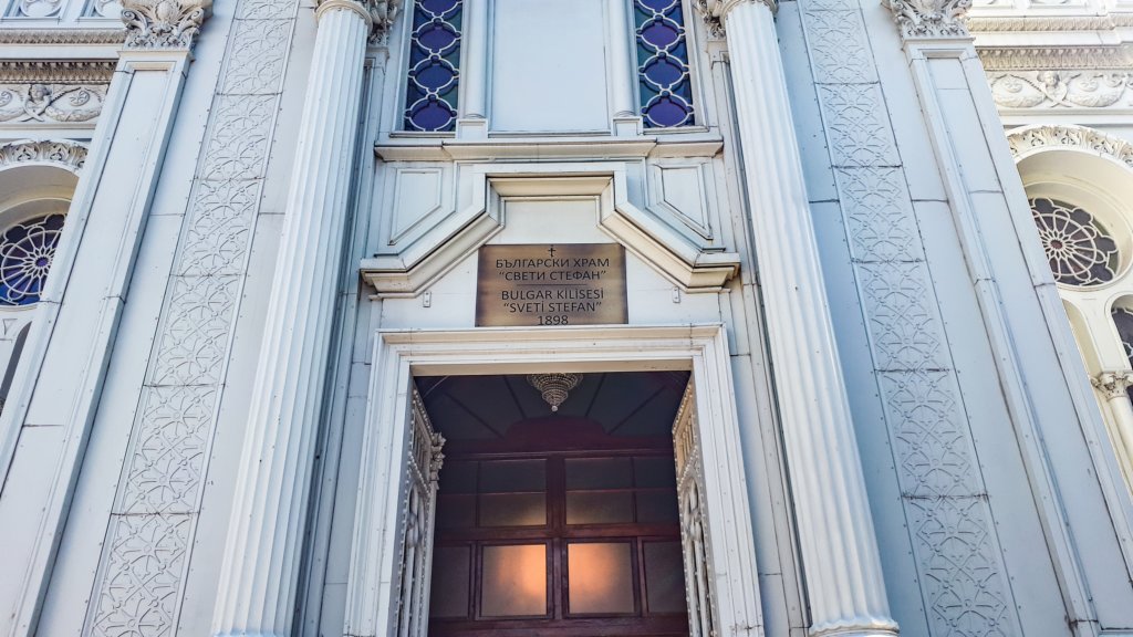 photo2.jpg