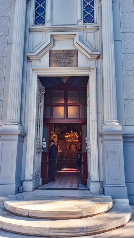 photo3.jpg