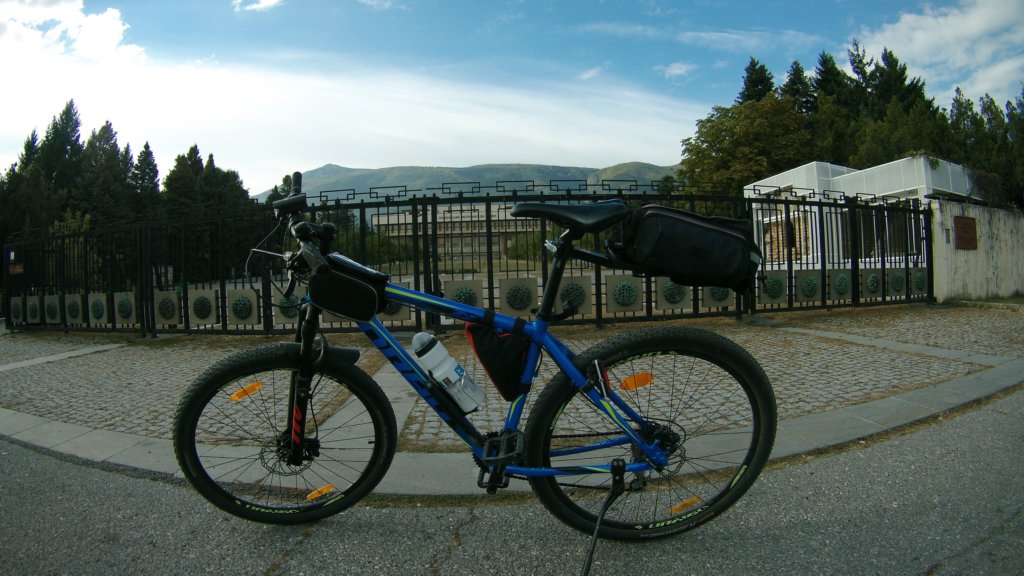photo3.jpg