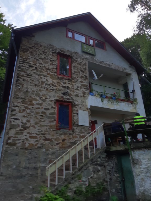 photo2.jpg