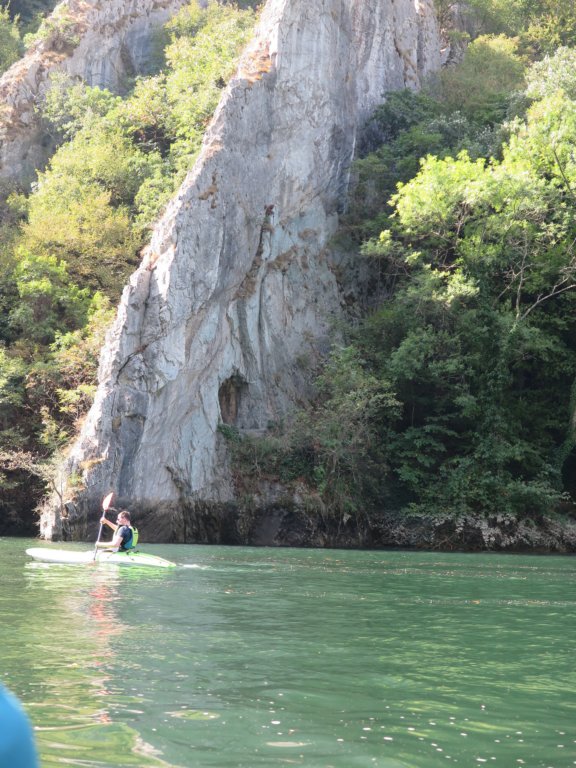 photo13.jpg