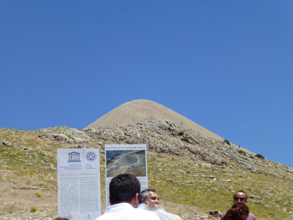 mountnemrut.jpg