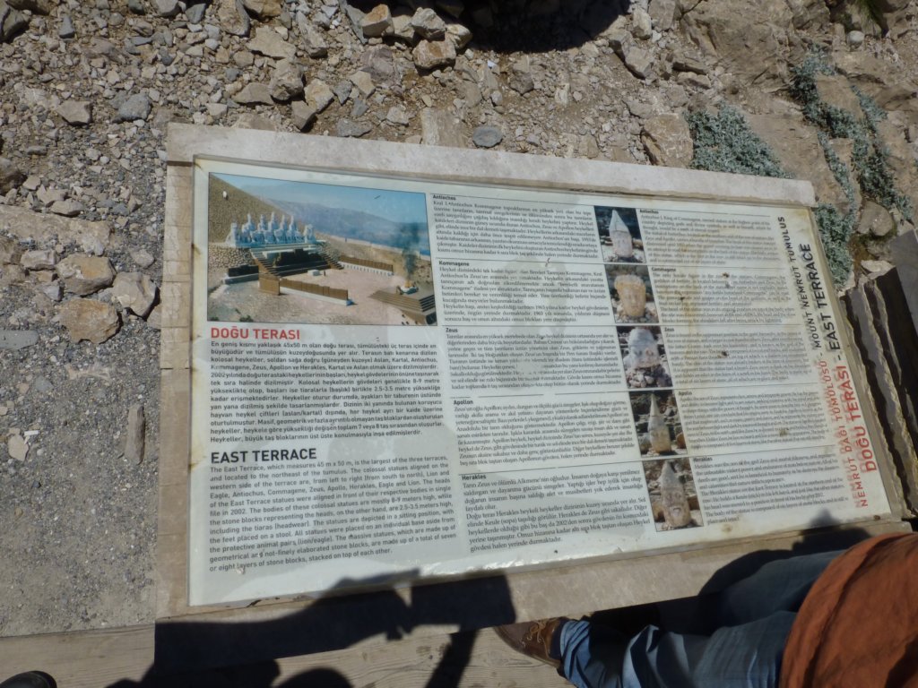 mountnemrut39.jpg