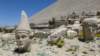 mountnemrut57_small.jpg