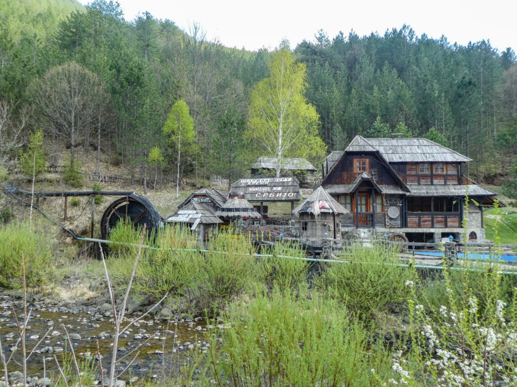 photo13.jpg
