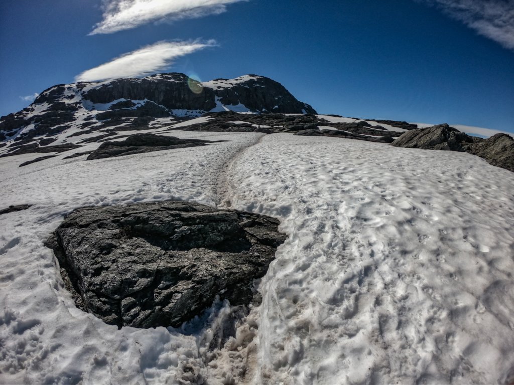 trolltunga33.jpg