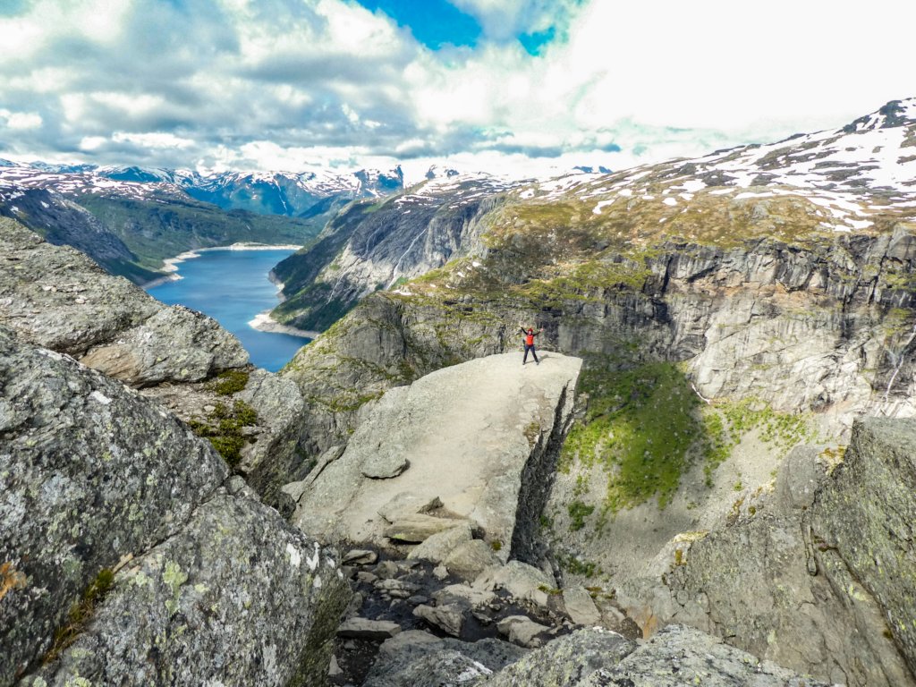trolltunga57.jpg