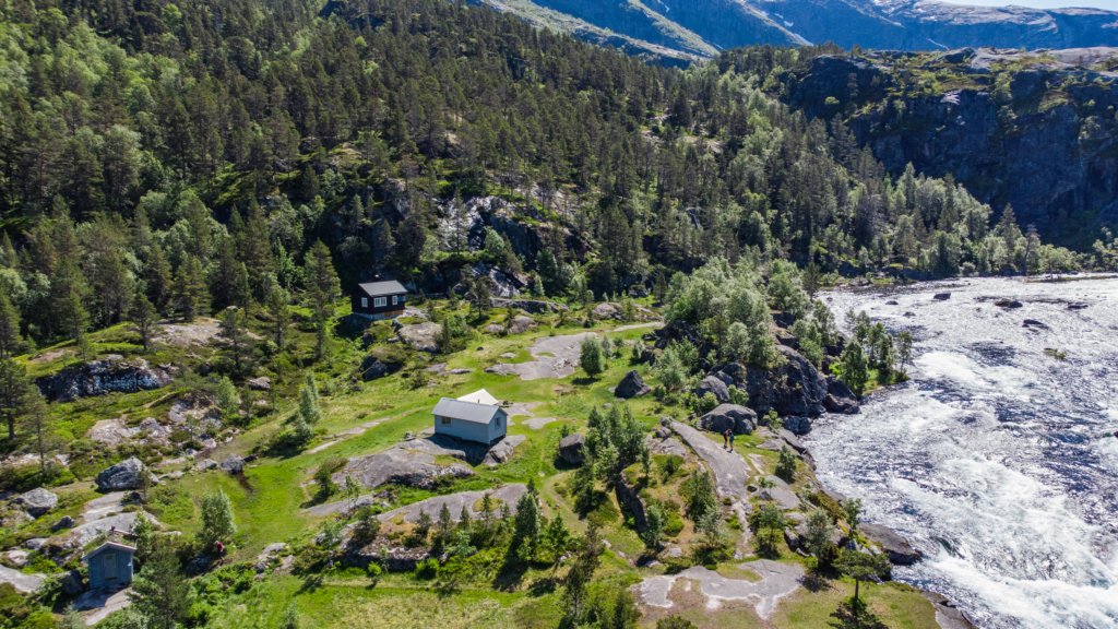 nykkjesoyfossen13.jpg
