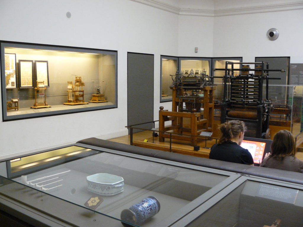 museedesartsetmetiers.jpg