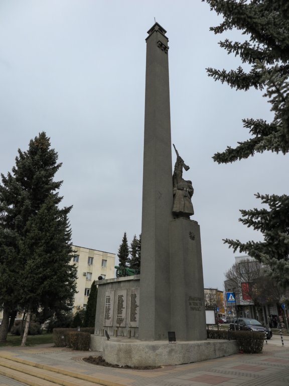 photo13.jpg