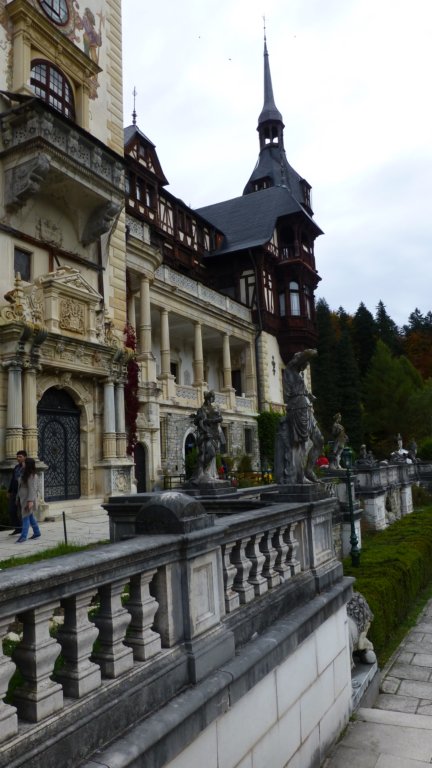 castelulpeles12.jpg