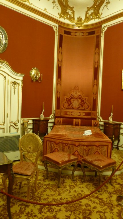 castelulpeles158.jpg