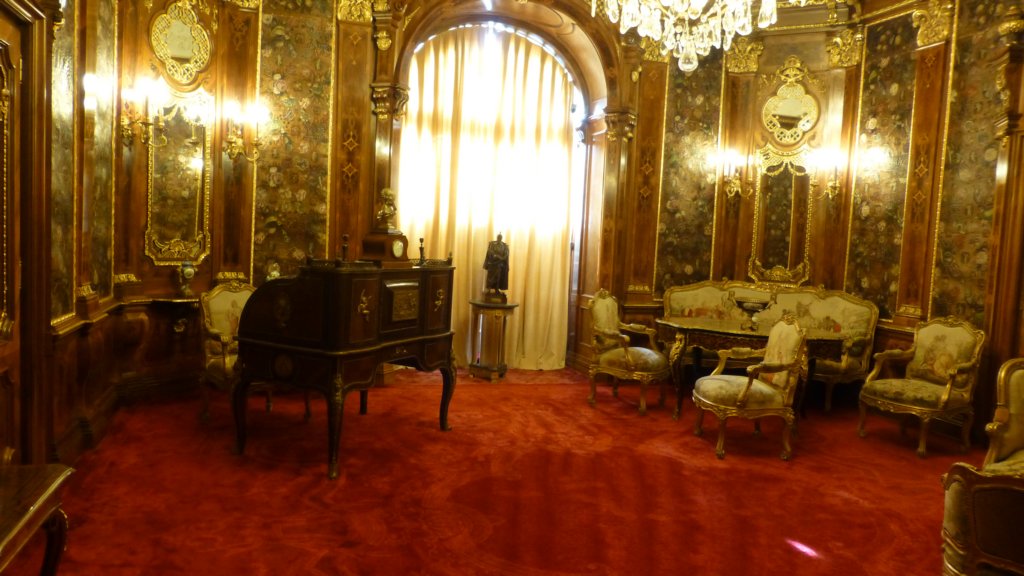 castelulpeles162.jpg