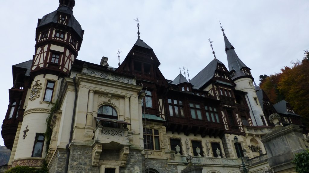 castelulpeles20.jpg