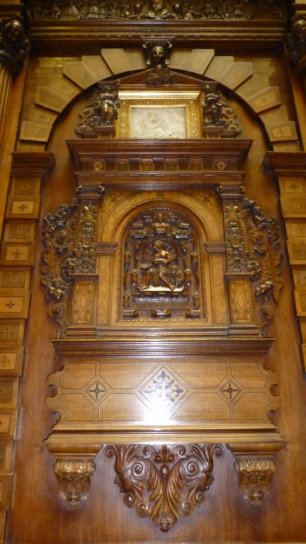 castelulpeles48.jpg
