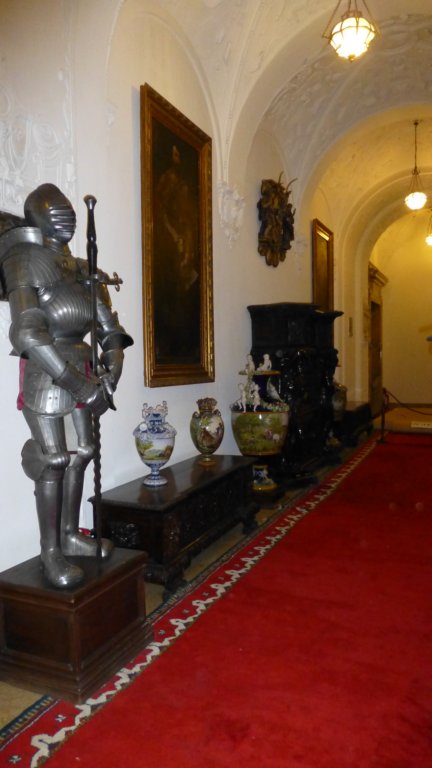 castelulpeles53.jpg