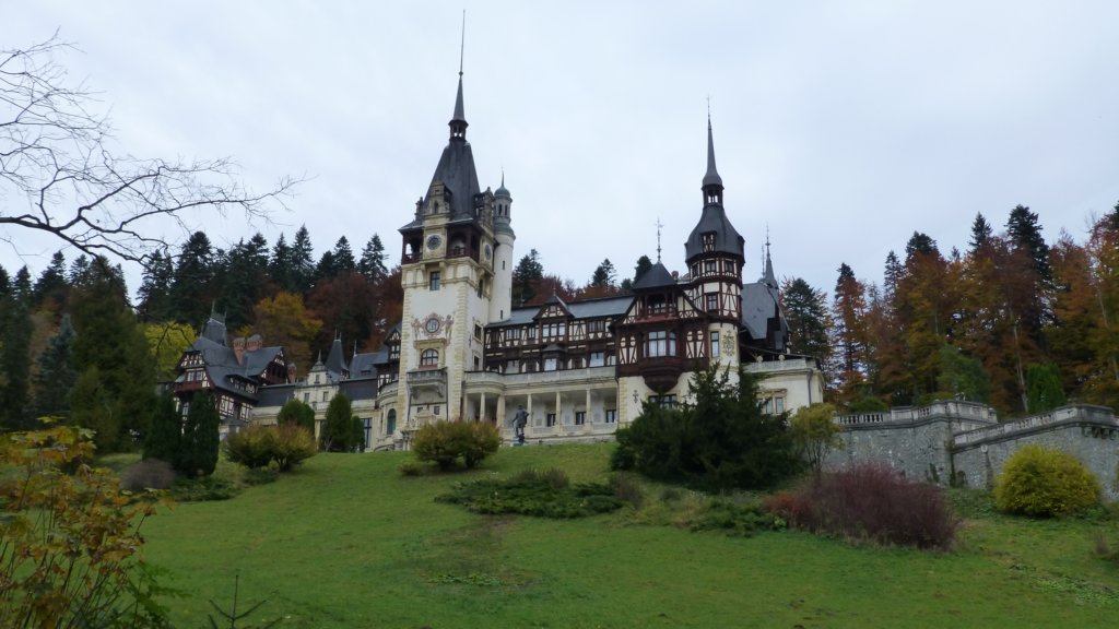 castelulpeles6.jpg
