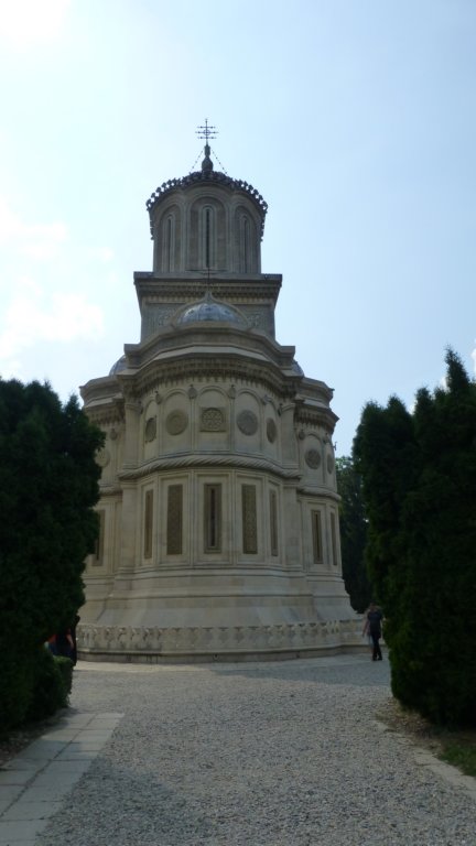 curteadearges10.jpg