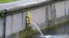 photo10_small.jpg