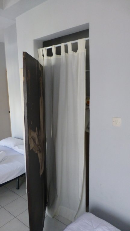 photo2.jpg
