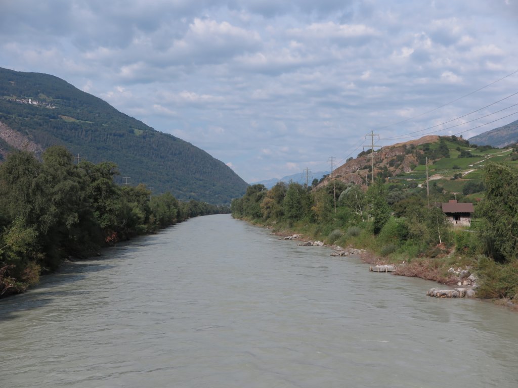 photo4.jpg