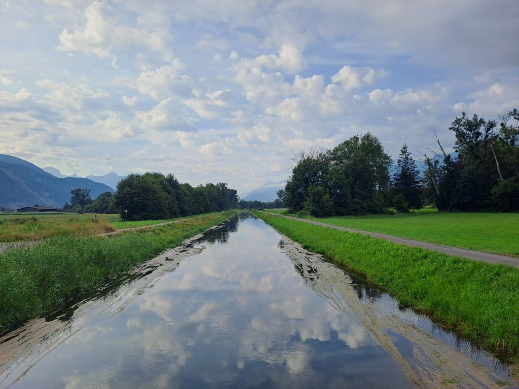 photo4.jpg