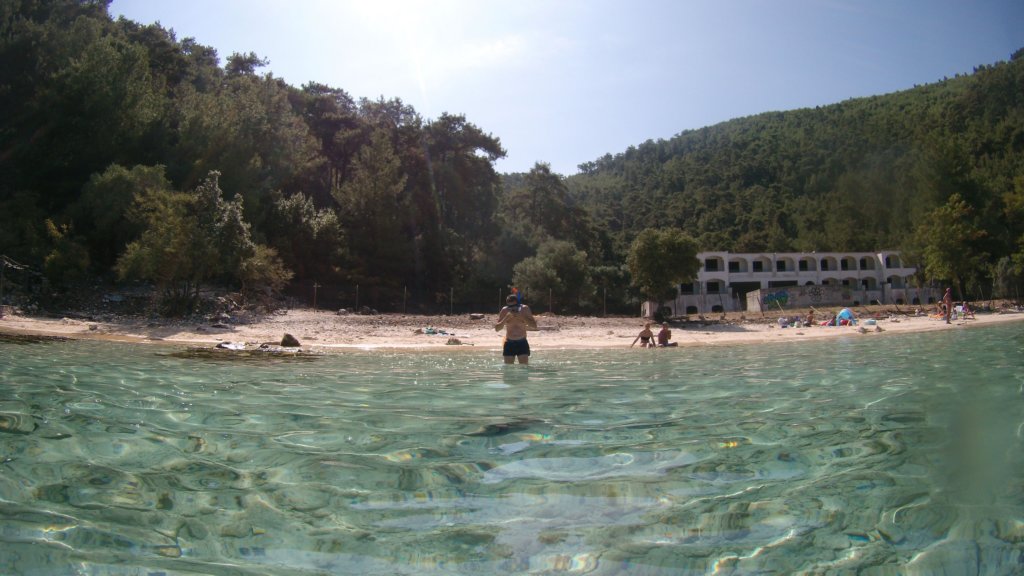 vathybeach36.jpg