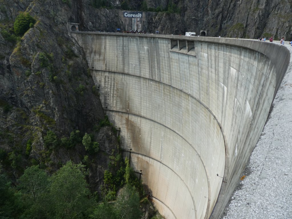 photo4.jpg