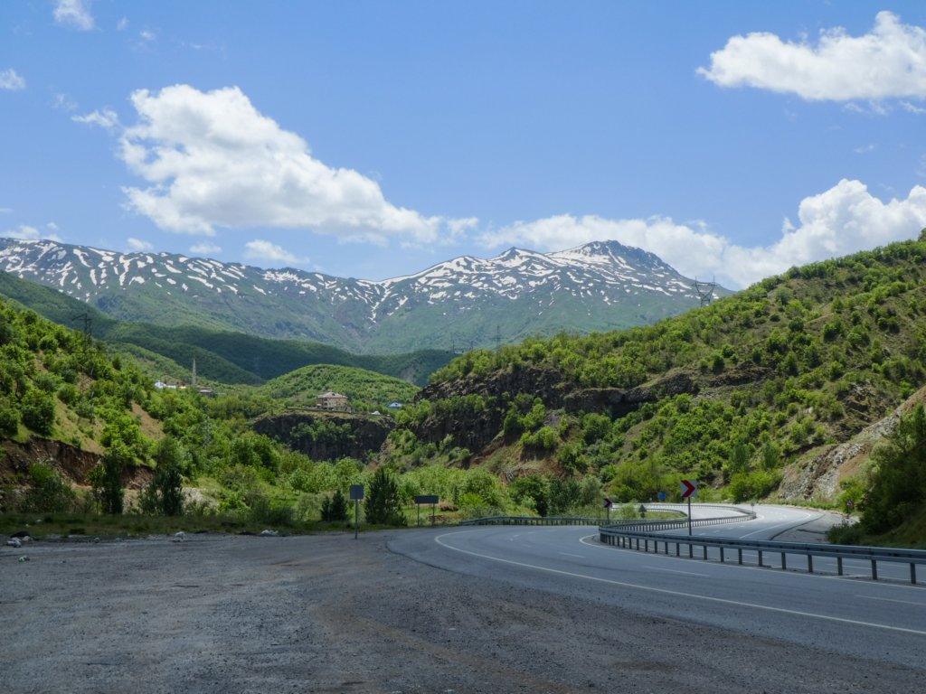 photo3.jpg