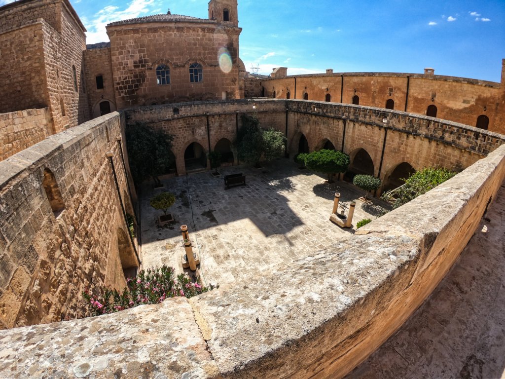 deyrulzafaranmanastrmorhananyomonastery13.jpg