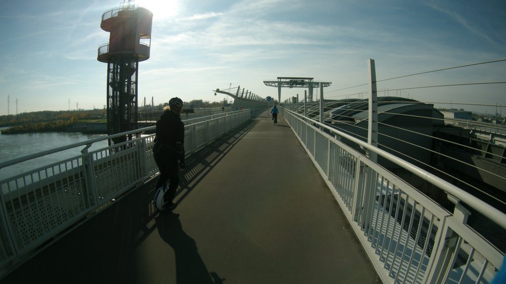 donaukraftwerkfreudenau2.jpg